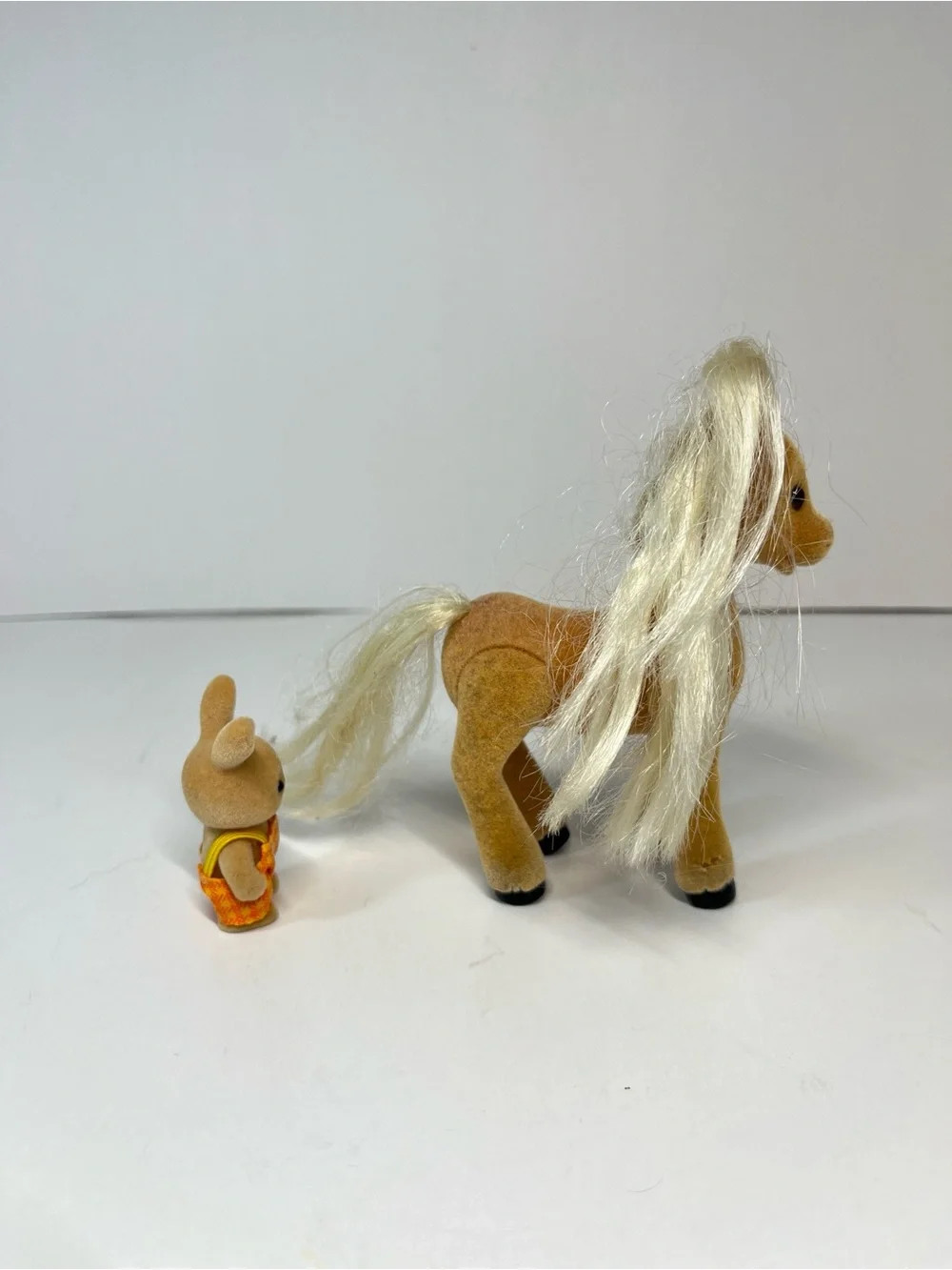 Calico Critters Willow Horse Pony Show Figure Sylvanian Families Bunny Rabbit - Picture 14 of 16
